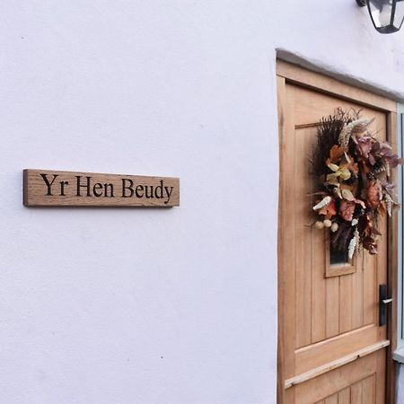 Luxury 2-Bed Barn Conversion In Llansteffan Carmarthen Eksteriør billede